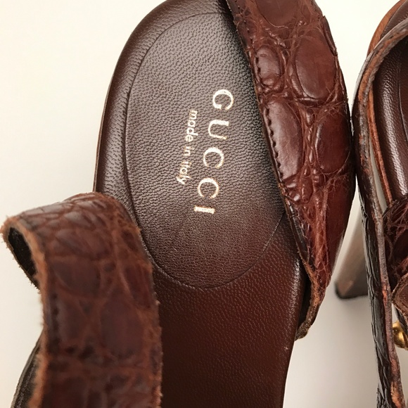 POSHMARK AMBASSADOR - Picture 6 of 7